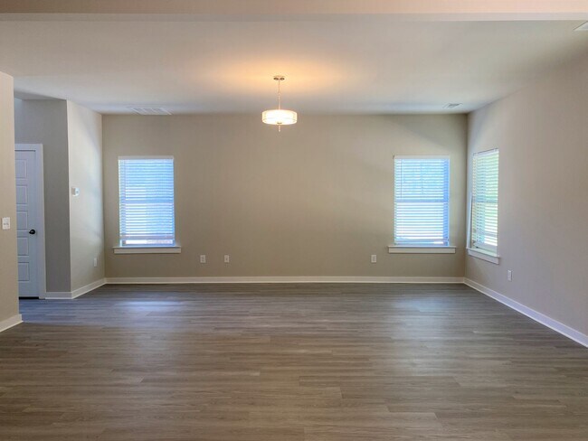 Foto del edificio - Home for Rent in Pinson, AL!!! Available NOW
