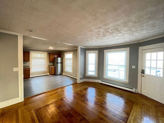 Foto del edificio - 214 Kelley St