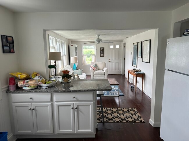 Foto del edificio - 22 Marten Ave