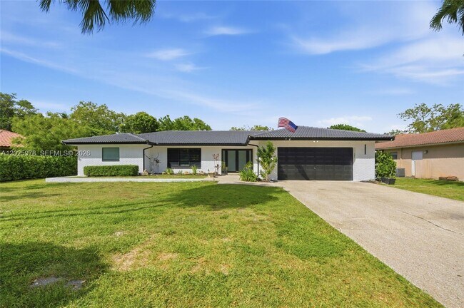 Foto del edificio - 9935 Ramblewood Dr
