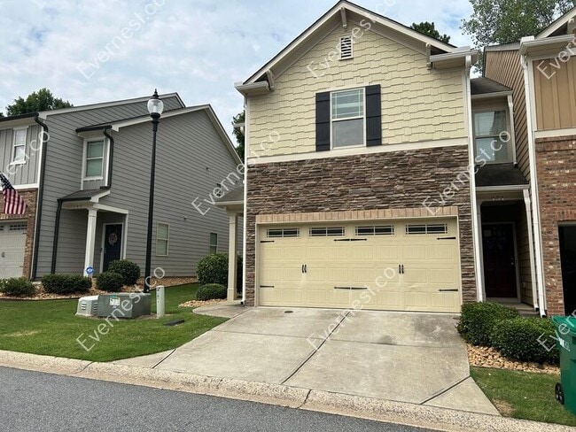 Building Photo - 149 Townview Drive