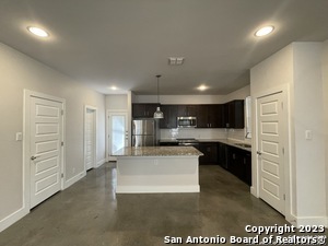 Foto del edificio - 204 Melrose Pl