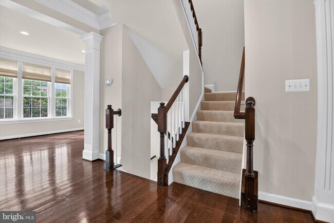 Foto del edificio - 24949 Earlsford Dr