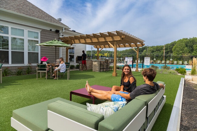 Building Photo - Orange Summit