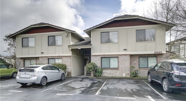 Foto del edificio - Charming 2 BR 2 Ba Apartment/Condo