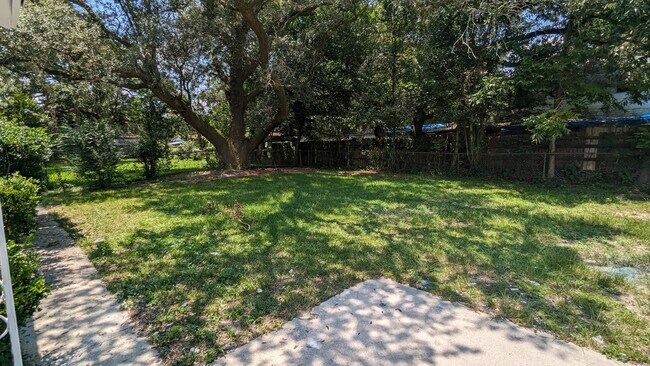 Building Photo - 775 Dunkirk St, Pensacola, FL 32534. Waive...