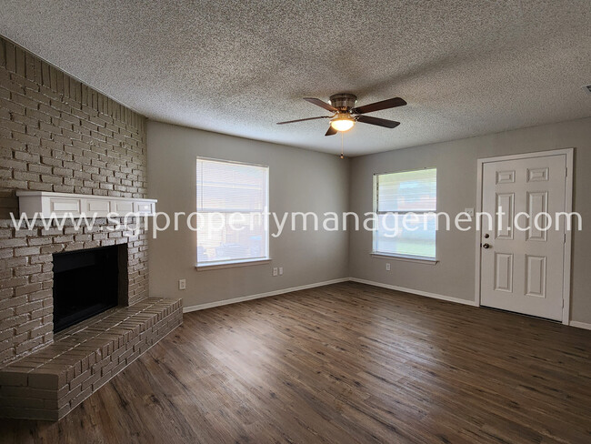 Foto del edificio - 2 Bed home in Fort Worth for rent