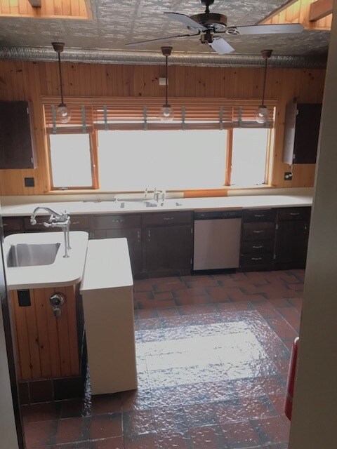 Large open kitchen - 432 Chestnut St