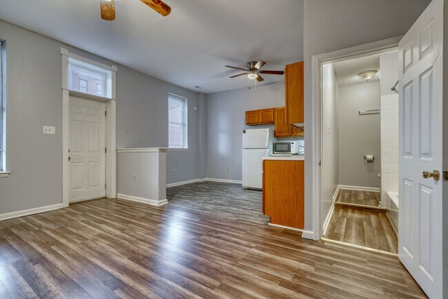 Foto del edificio - 1601 S Hanover St