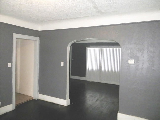 Building Photo - 16563 Muirland St