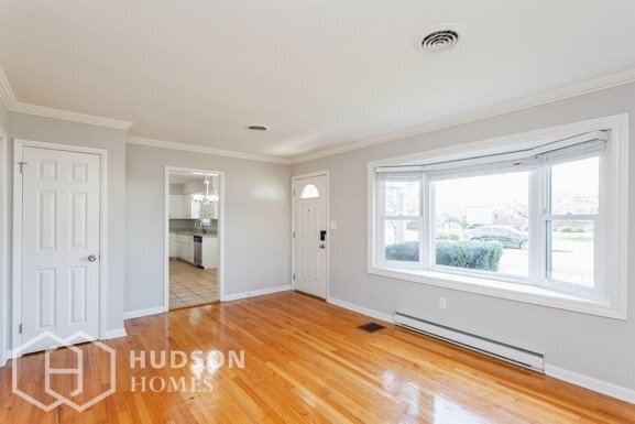 Foto del edificio - 1215 Random Ridge Rd