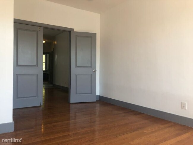 Foto del edificio - 342 Fulton Ave