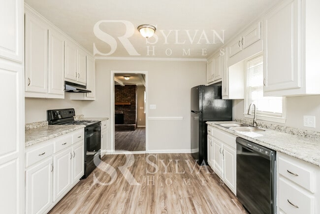 Building Photo - Rest. Relax. Recharge. Home awaits!