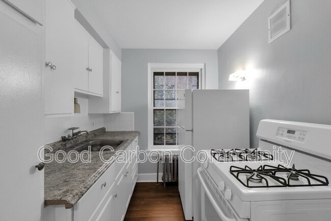 Foto del edificio - 20 E Morris Ave