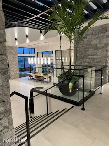 Foto del edificio - 1 br, 1 bath House - 940 NW Pryor Rd