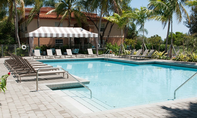 Building Photo - The Upton Apartments