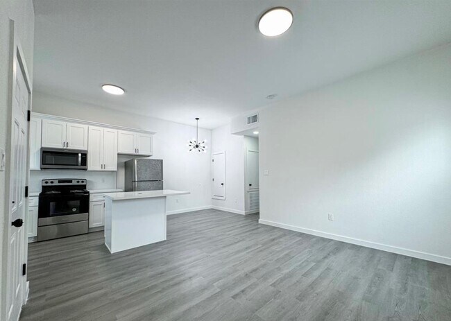 Foto del edificio - 328 Clearwater St