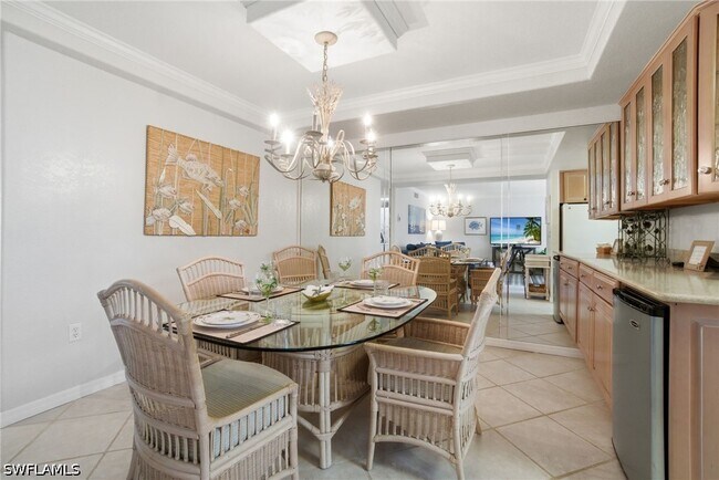 Foto del edificio - 25720 Hickory Blvd