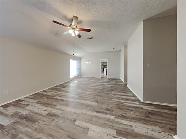 Foto del edificio - 1238 Rosewood Ln