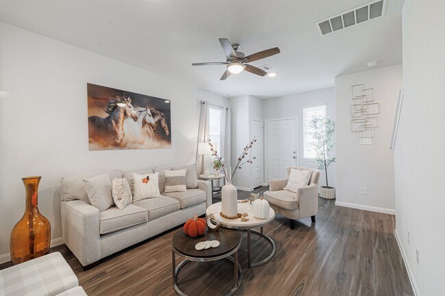 Building Photo - 3914 Giorgio Pastel Pl