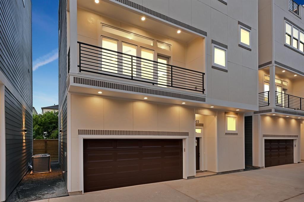 Foto principal - 2505 Live Oak St