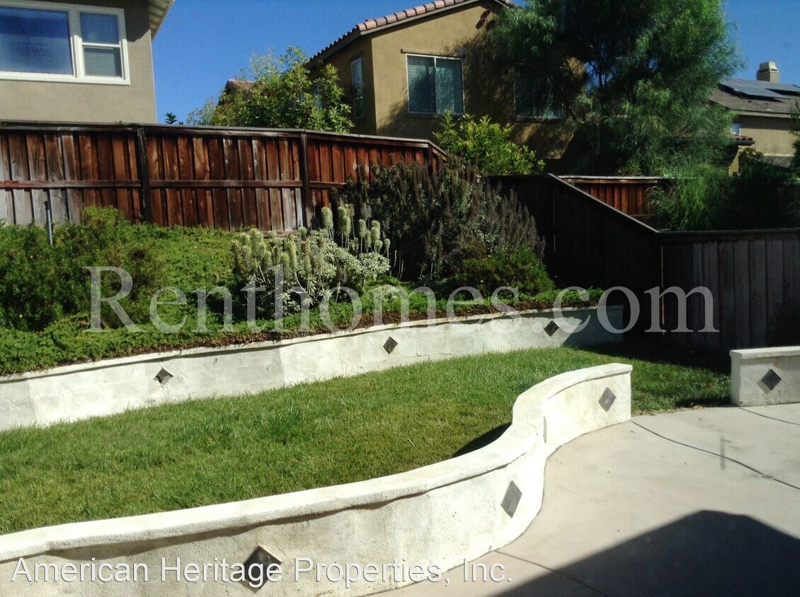 Building Photo - 4 br, 3 bath House - 2301 Wander Street