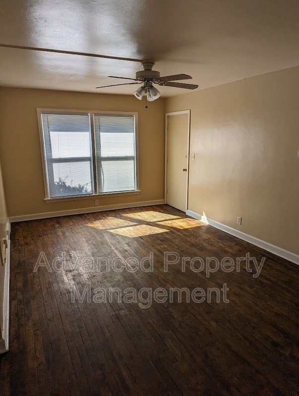 Foto del edificio - 4522 N Teutonia Ave