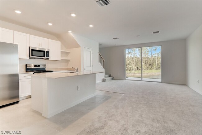 Building Photo - 2652 Riverfield Rd