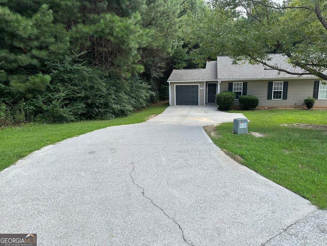 Primary Photo - 120 Carroll Creek Ln