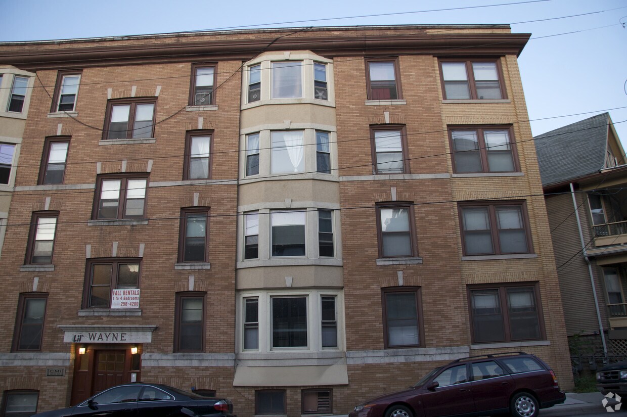 Foto del edificio - 213 N Hamilton St