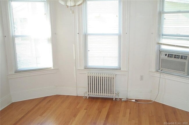 Building Photo - 56 Hamilton Ave