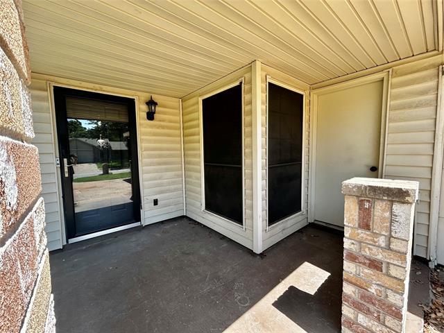 Foto del edificio - 4205 Greencrest Dr