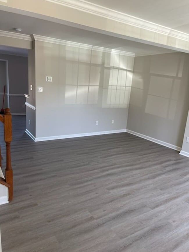 Building Photo - 12876 Silvia Loop