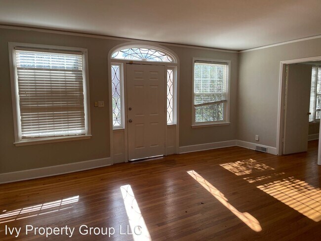 Foto del edificio - 3 br, 2 bath House - 1238 West Boulevard