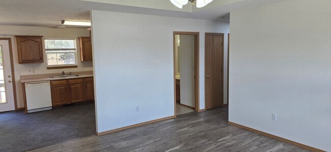 Foto del edificio - 4159 W 3rd St