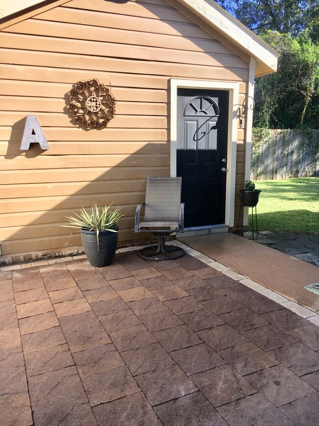Studio Entrance - 621 Fairbanks St