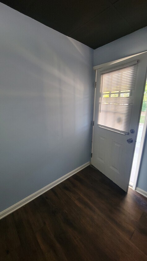 Foto principal - 3682 Craig Ave
