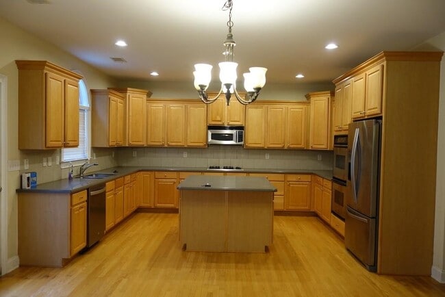 Foto del edificio - 7096 Belltoll Ct