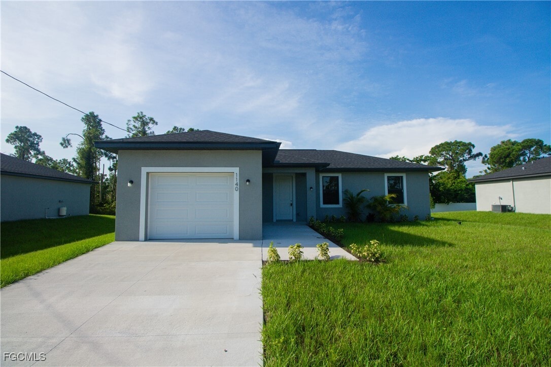 Foto principal - 1140 Darling St E