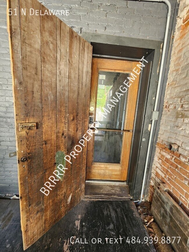 Foto del edificio - 51 N Delaware Dr