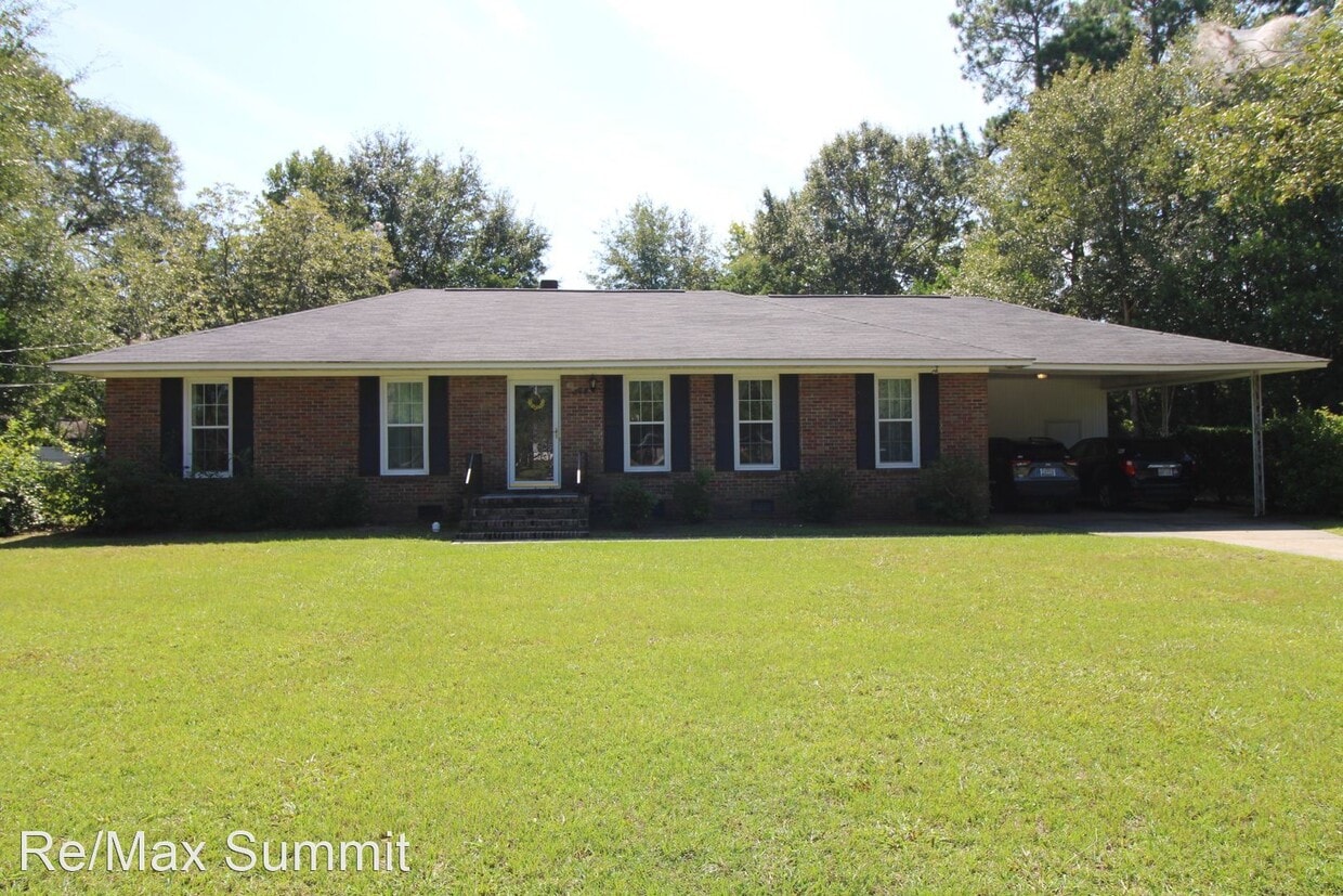 Primary Photo - 3 br, 2 bath House - 524 Benton Court