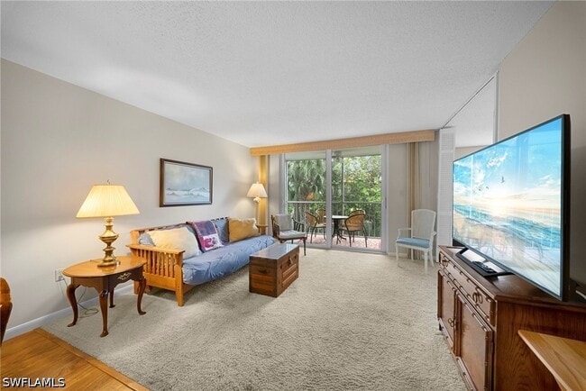 Building Photo - 400 Forest Lakes Blvd