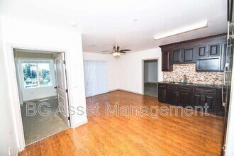 Building Photo - 1459 MacArthur Blvd