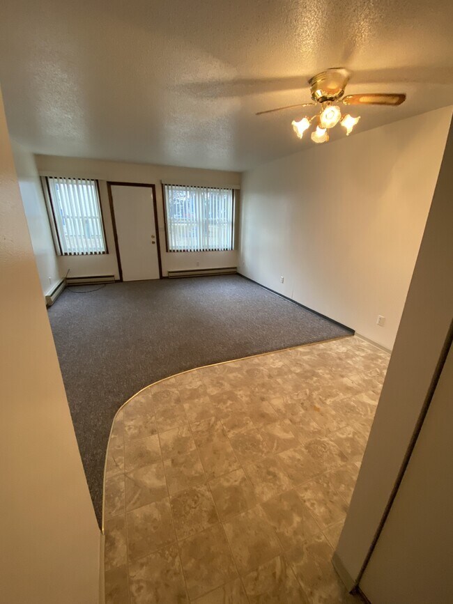 Foto del edificio - 925 N 43rd St