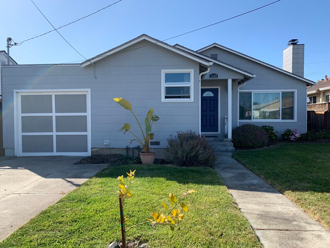 Foto principal - 1522 2nd Ave