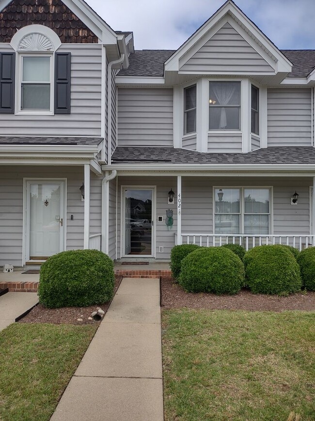 Foto del edificio - Adorable Two Bedroom Two Bath Condo - Just...