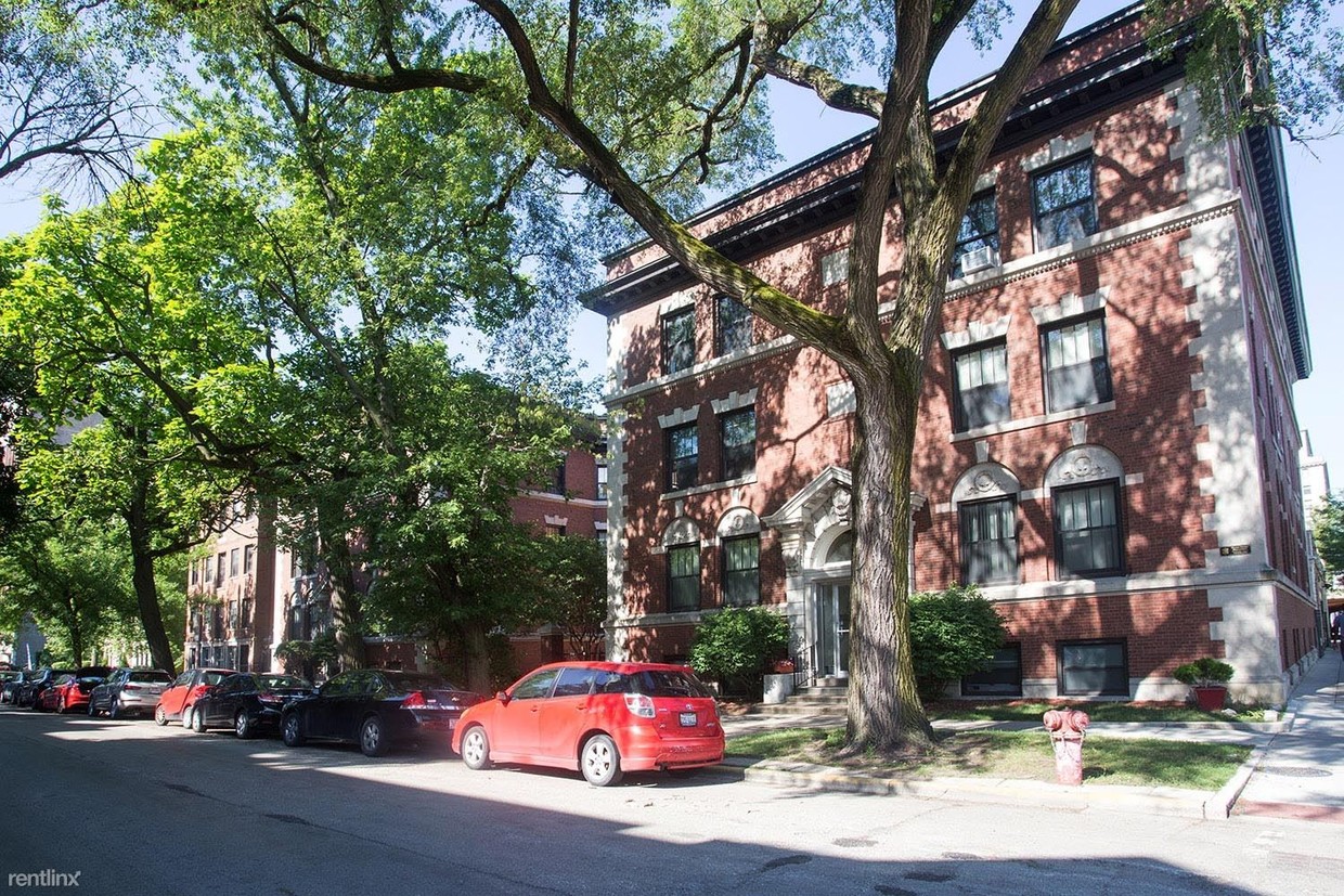Building Photo - 5210 S Cornell Ave