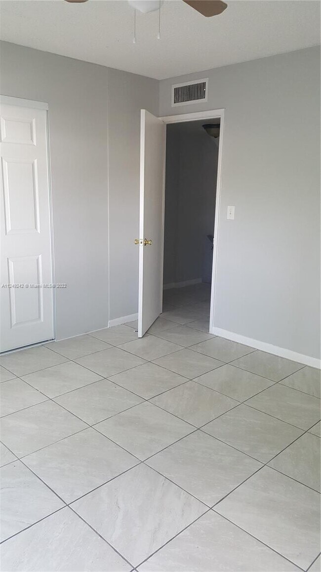 803 W Oakland Park Blvd Unit A10, Wilton Manors, FL 33311 Condo for