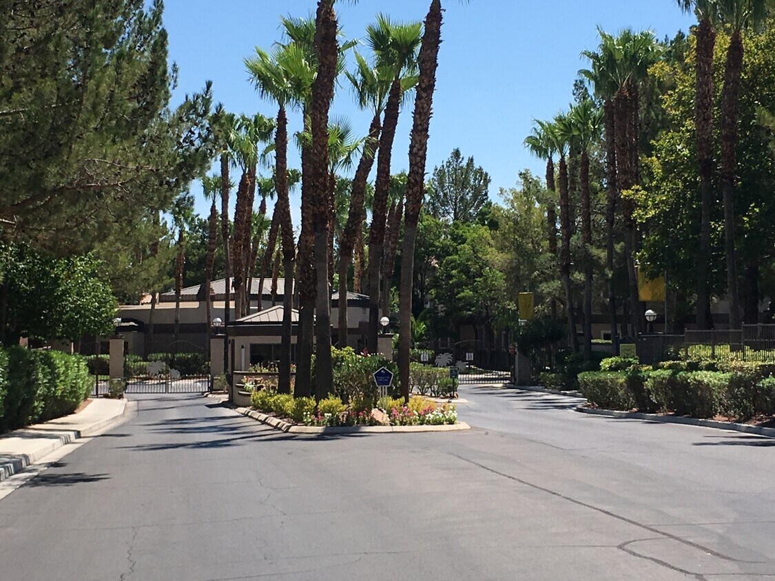Primary Photo - Furnished two bedroom in upscale guard gat...