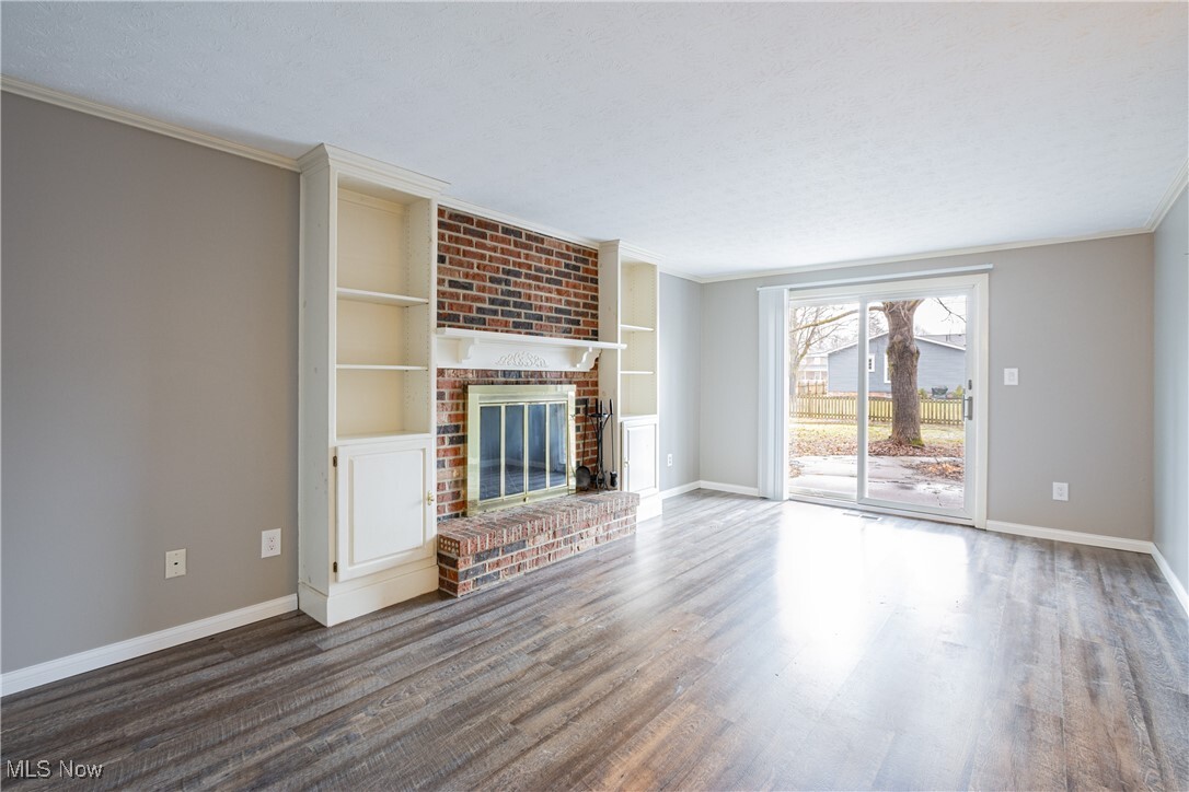 Primary Photo - 472 Gresham Dr
